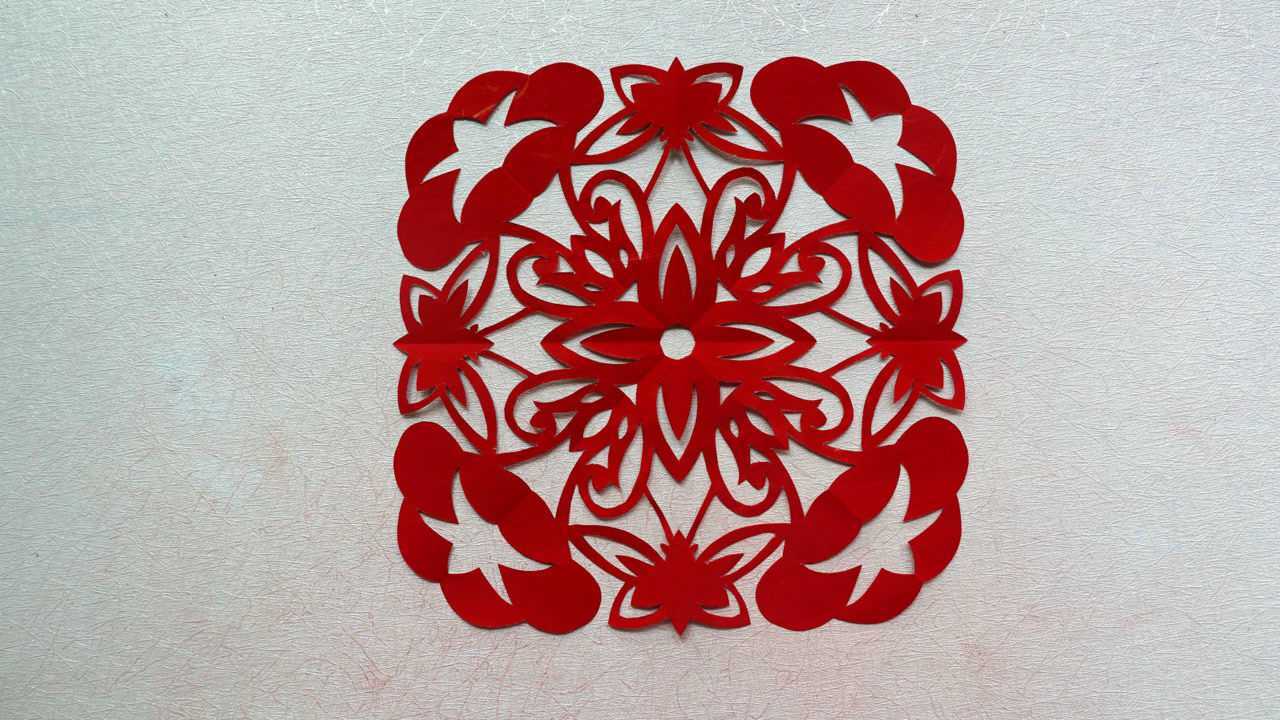 喇叭花剪纸,花儿像喇叭,图案形象生动,很有韵味的艺术剪纸!