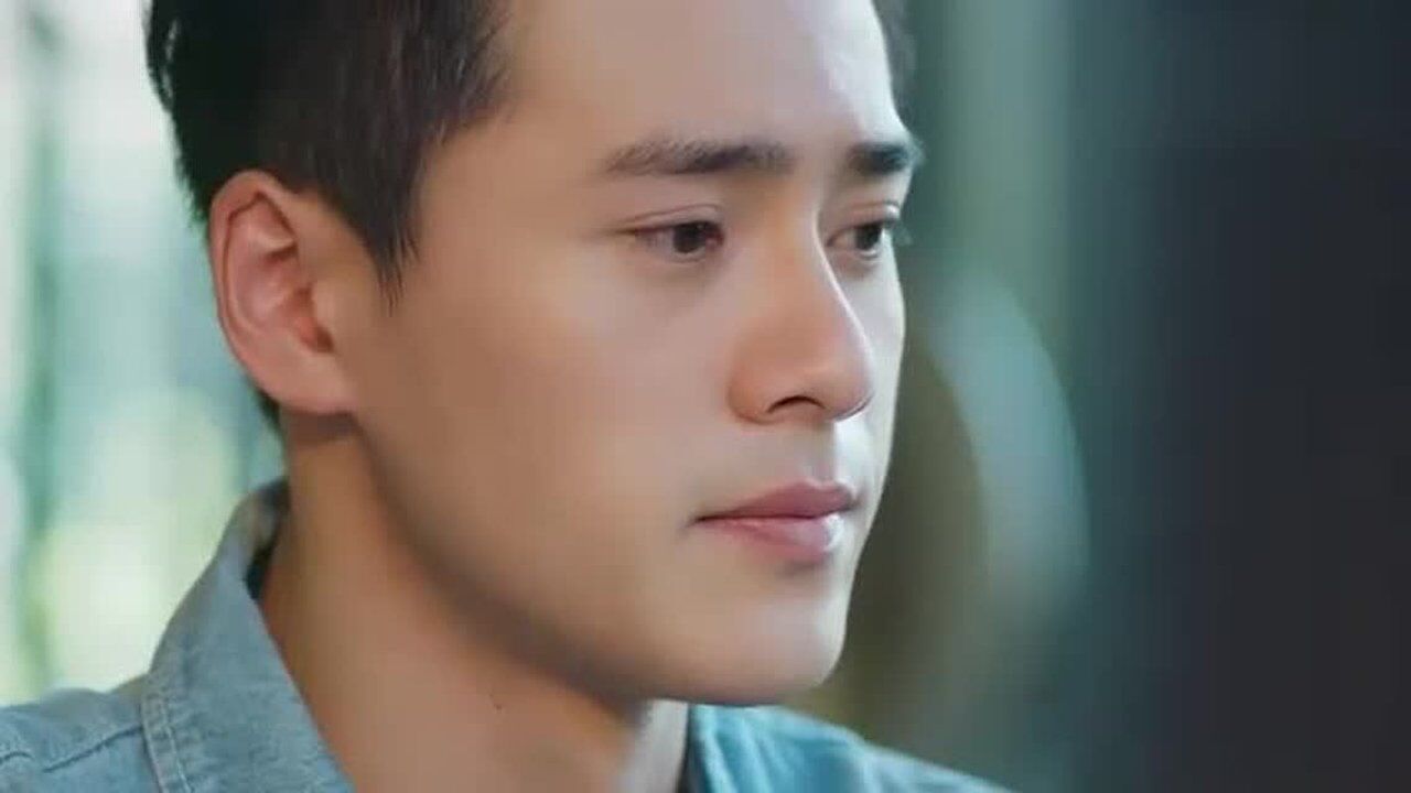 同学两亿岁易海蓝看透了他的妈妈并且断绝关系