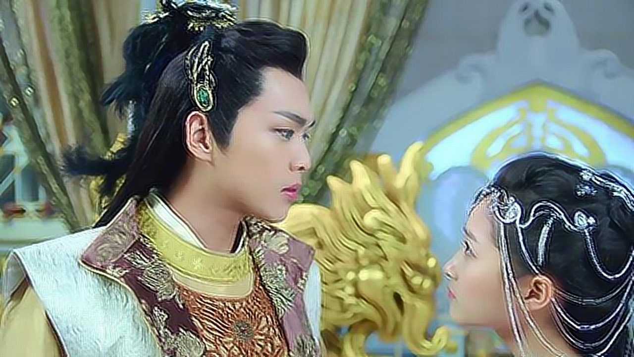 《九州天空城》速看版第14集 风天逸放弃易茯苓 婚前暗潮涌动