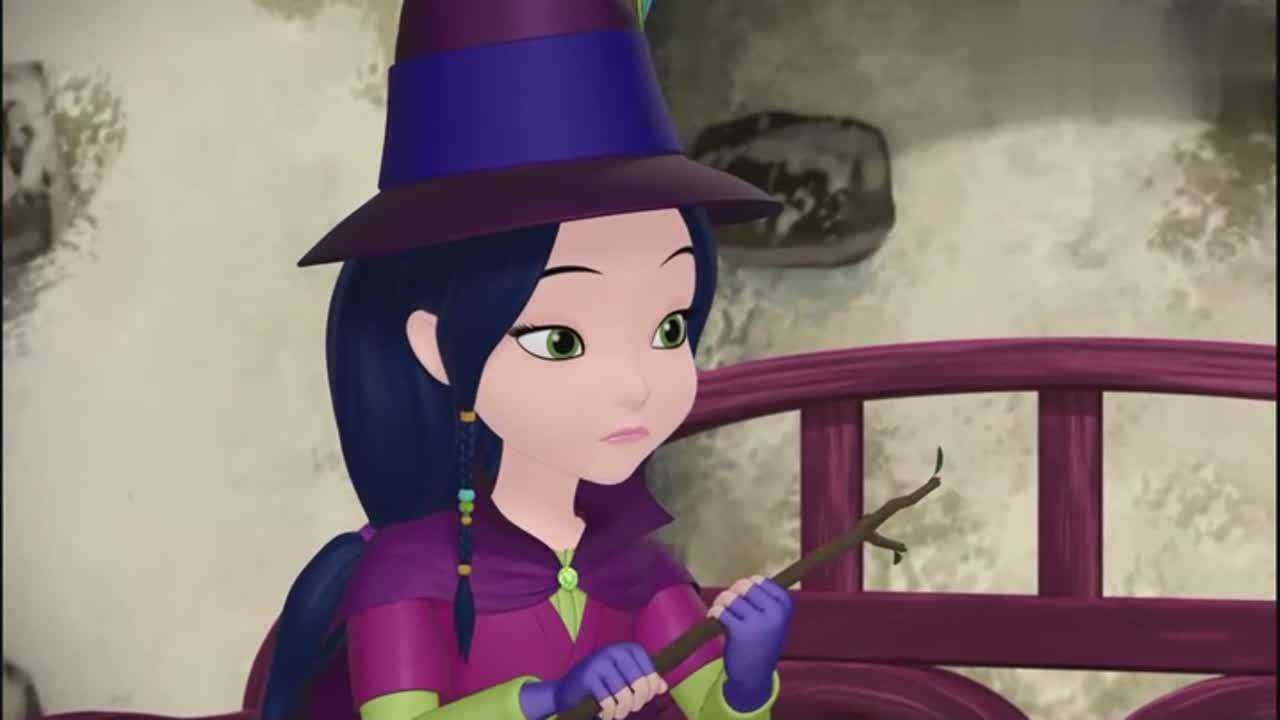 小公主苏菲亚和小女巫交朋友教小女巫如何跟别人相处