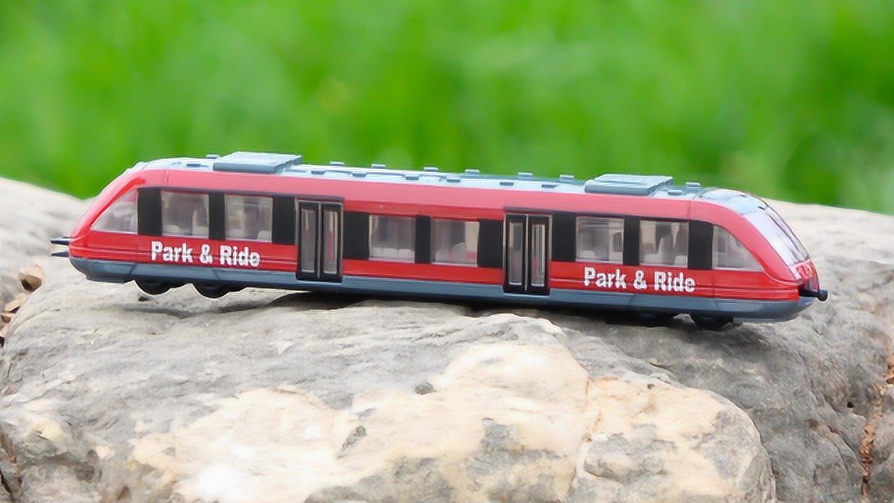 儿童玩具车开箱视频 siku合金车模型u1646城际列车地铁