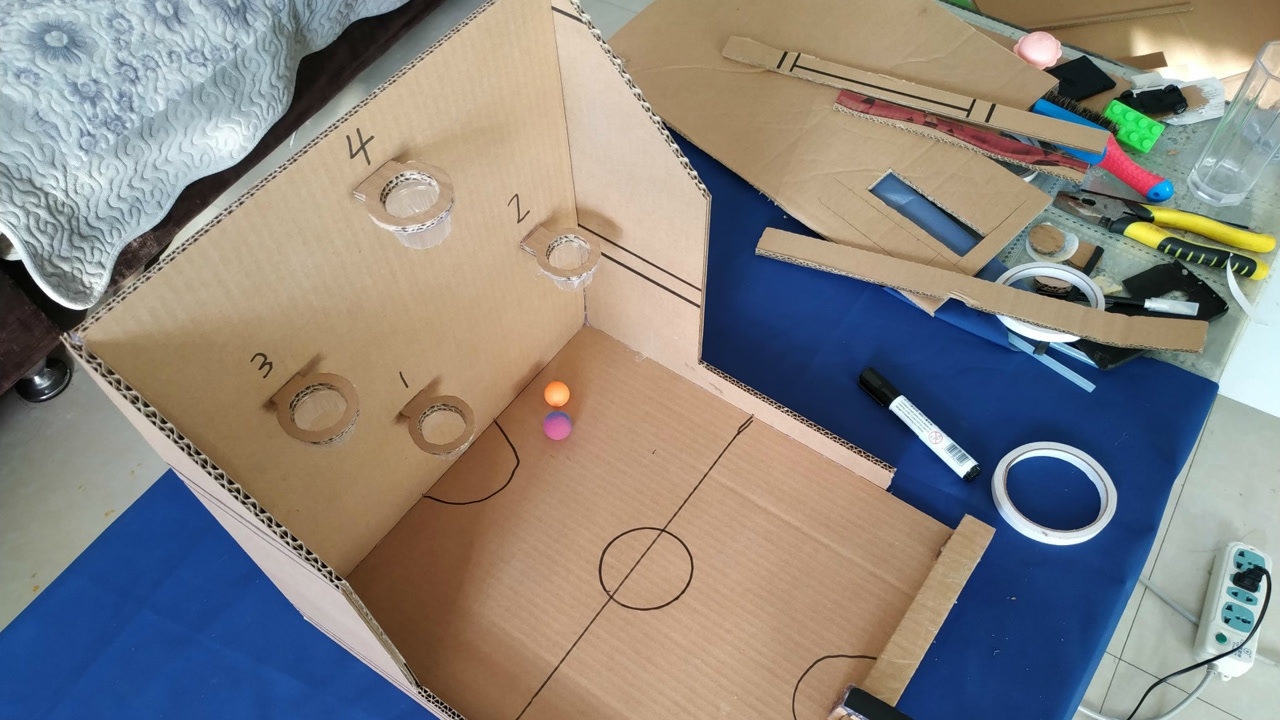 纸箱手工制作玩具篮球场
