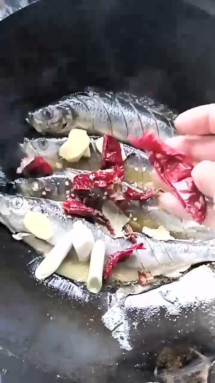 家常炖沙丁鱼