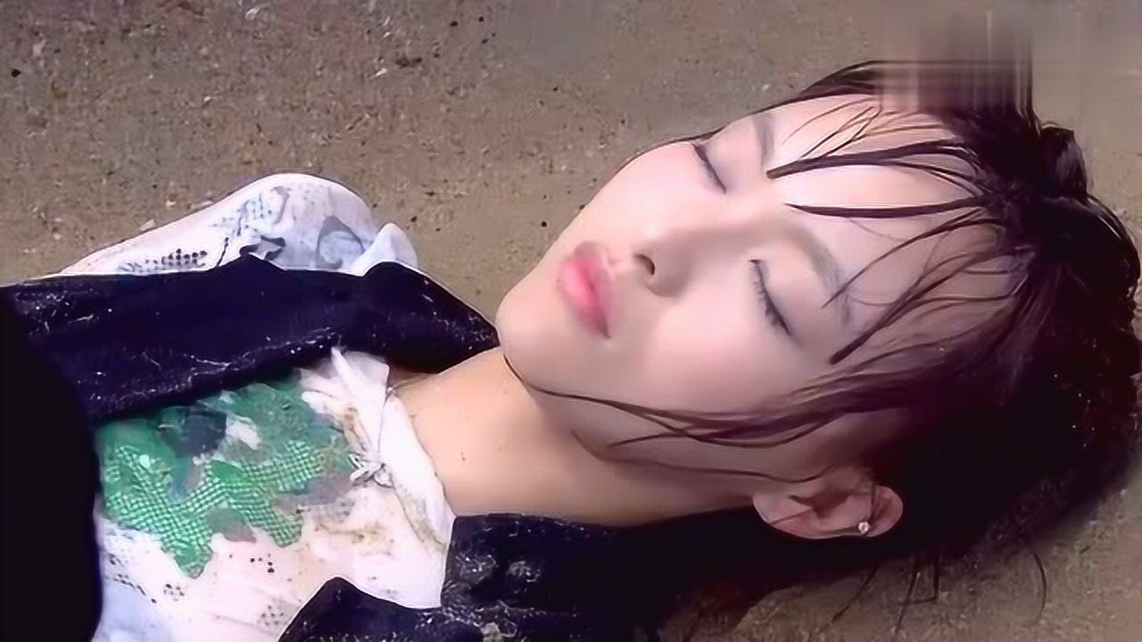 爱情睡醒了刘小贝溺水晕倒项天骐英雄救美倾吐情话小贝醒来