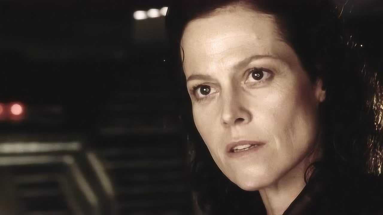 异形4:航母自动驾驶,竟把异形带往地球