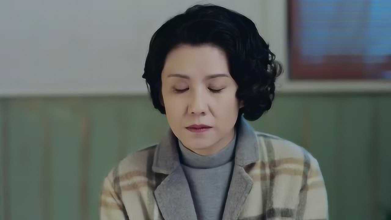 罗盼和妈妈约法三章,没想到罗盼没做到,妈妈让他争气!