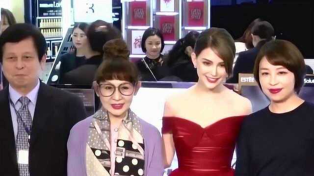 昆凌“公然”调侃周杰伦:我是王子 家里那位才是公主