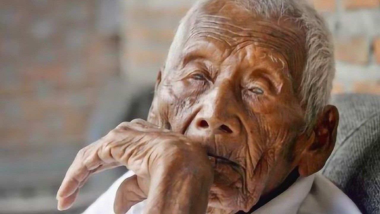 世界上最长寿的人,140岁绝食等死,原因让人感慨万分!