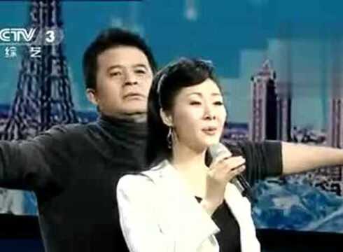 于文华毕福剑演唱歌曲《老毕的爱》