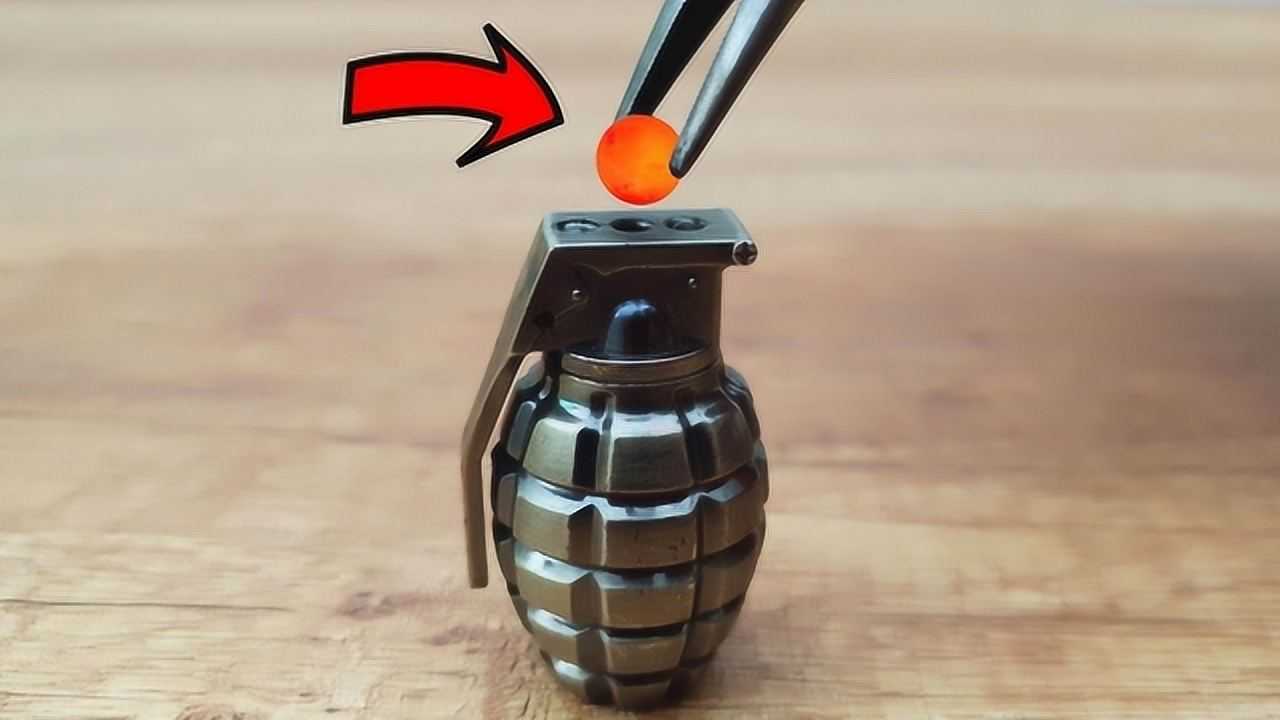 2000℃火球放在"手榴弹"上,会发生爆炸吗?老外作死实验!