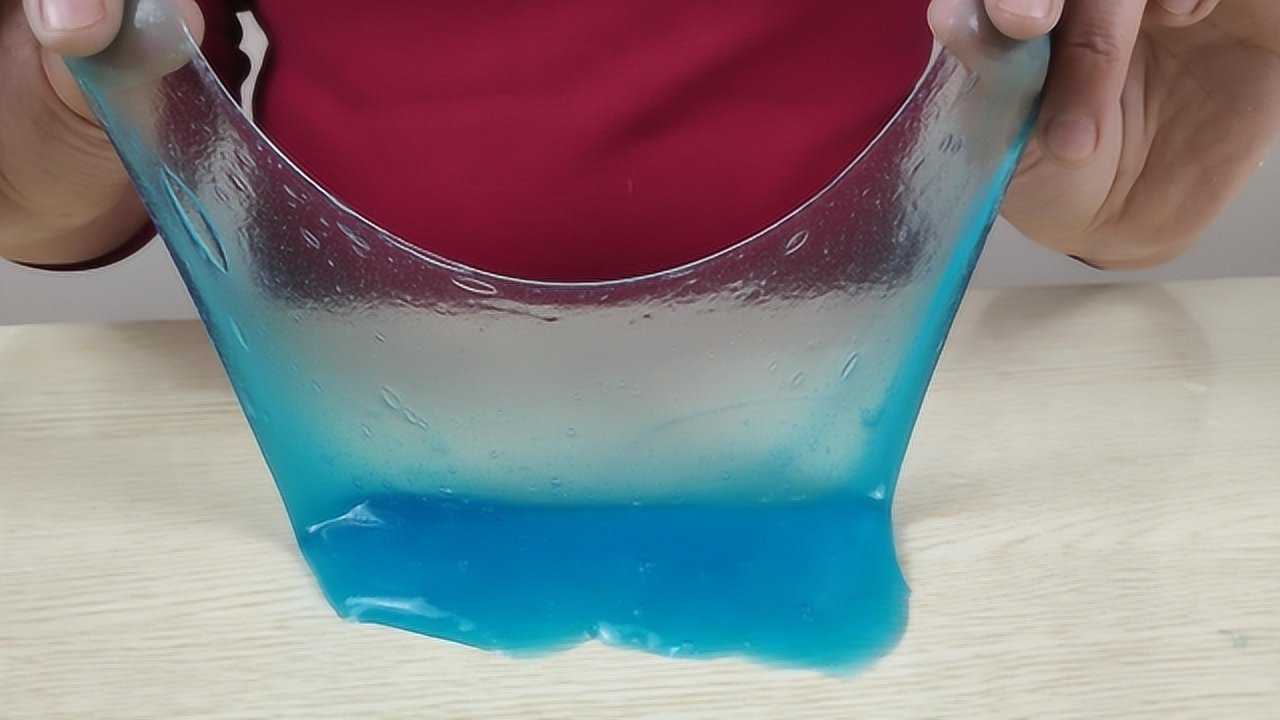 无胶水无硼砂,只用简单几种材料就能做蓝色假水,手感q弹不粘手
