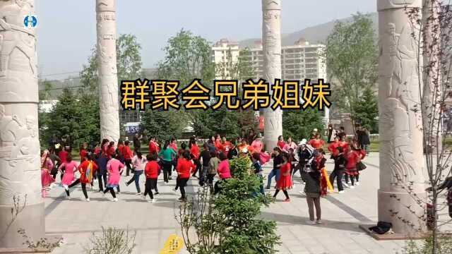 祖历河公众号,广场舞群兄弟姐妹聚会舞蹈,欢乐的海洋