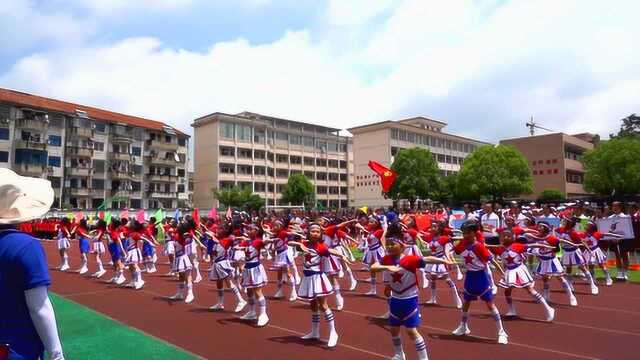 新昌县特色体育学校推进会暨城东小学校园足球文化节开幕式