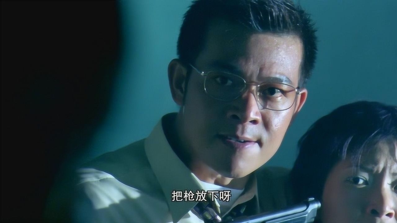 香港黑帮电影:飞虎队全体出动,嚣张的黑帮老大完了