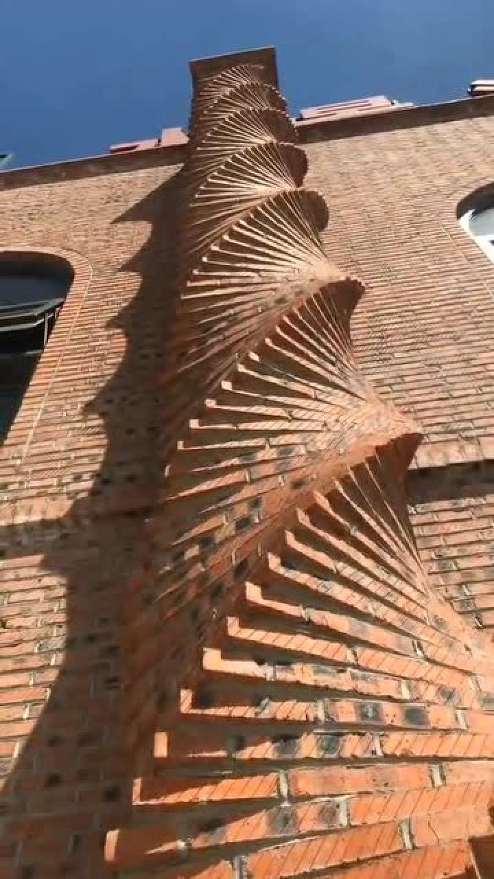 砖头能垒成这样,称为艺术品,一点都不多!