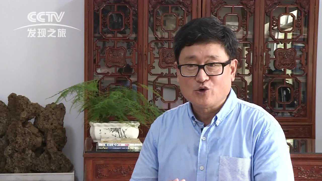 于保法教授央视专访《黑洞与阳光》