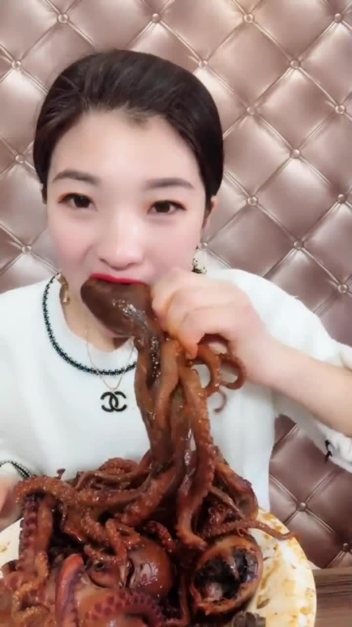东北大姐八爪鱼爆头看着就好过瘾吃起来简直不要太爽