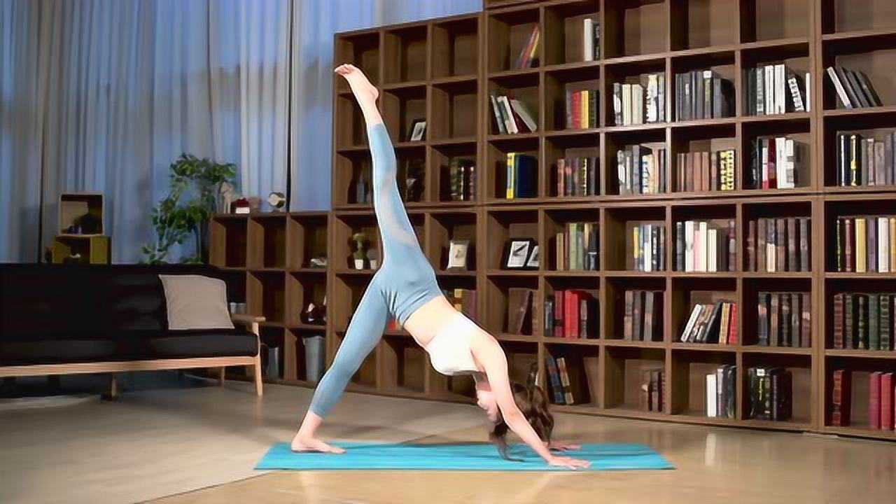 韩国瑜伽女神黄雅英二十分钟瑜伽训练