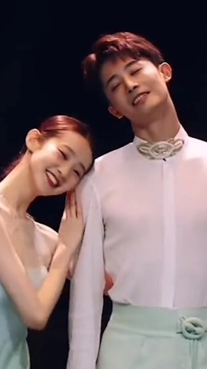 青你选手傅弘奕竟给创3选手张艺凡拉人气没想原来竟是这种关系