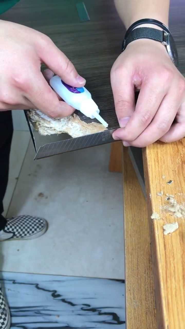 密度板摔断角,维修全过程!看看最后效果!