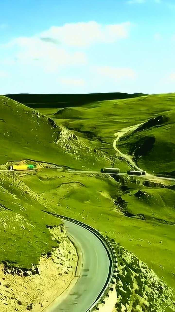 海拔高度5320米,青藏公路唐古拉山段,走这里的司机多数都要带氧气