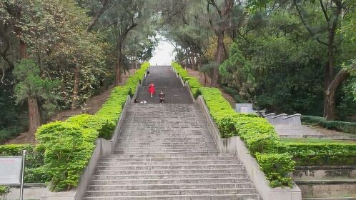 东莞长安霄边将军山烈士纪念公园,多少人来东莞打工曾经睡过这里