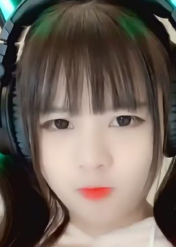 火线妹现场鬼畜模仿太可爱了