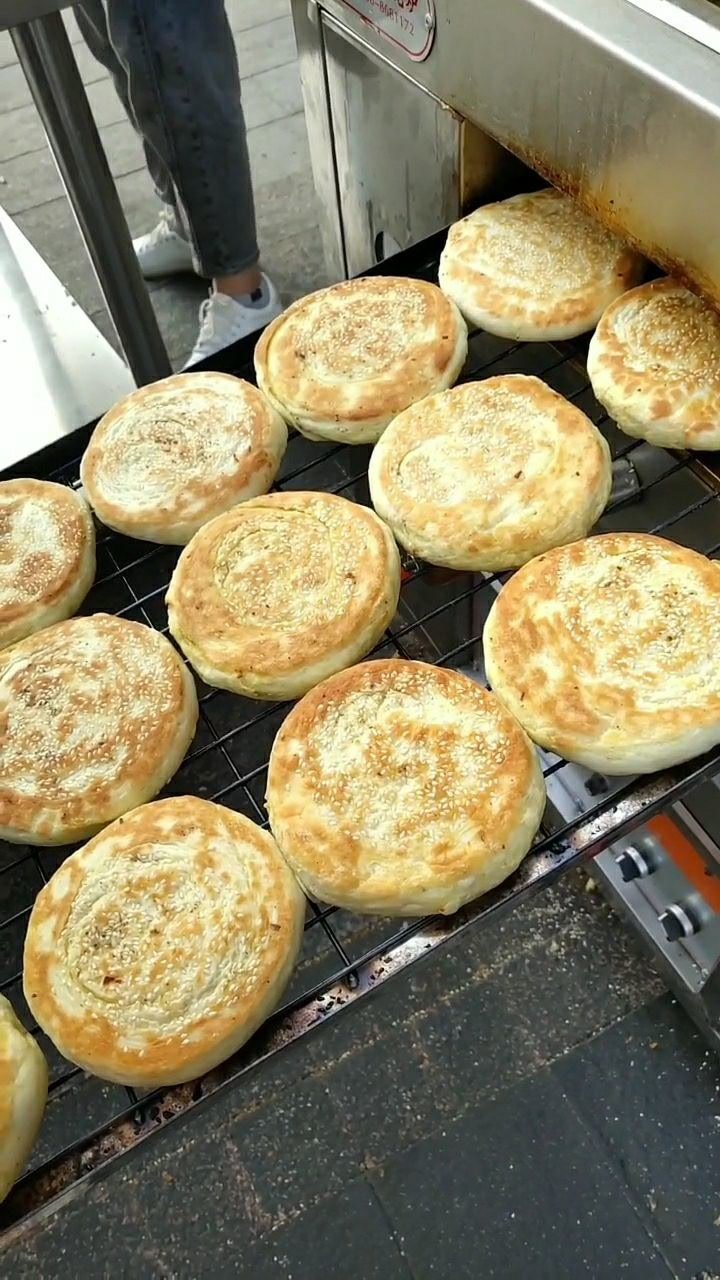 正宗的老北京油酥烧饼,外酥里嫩,口感特别棒