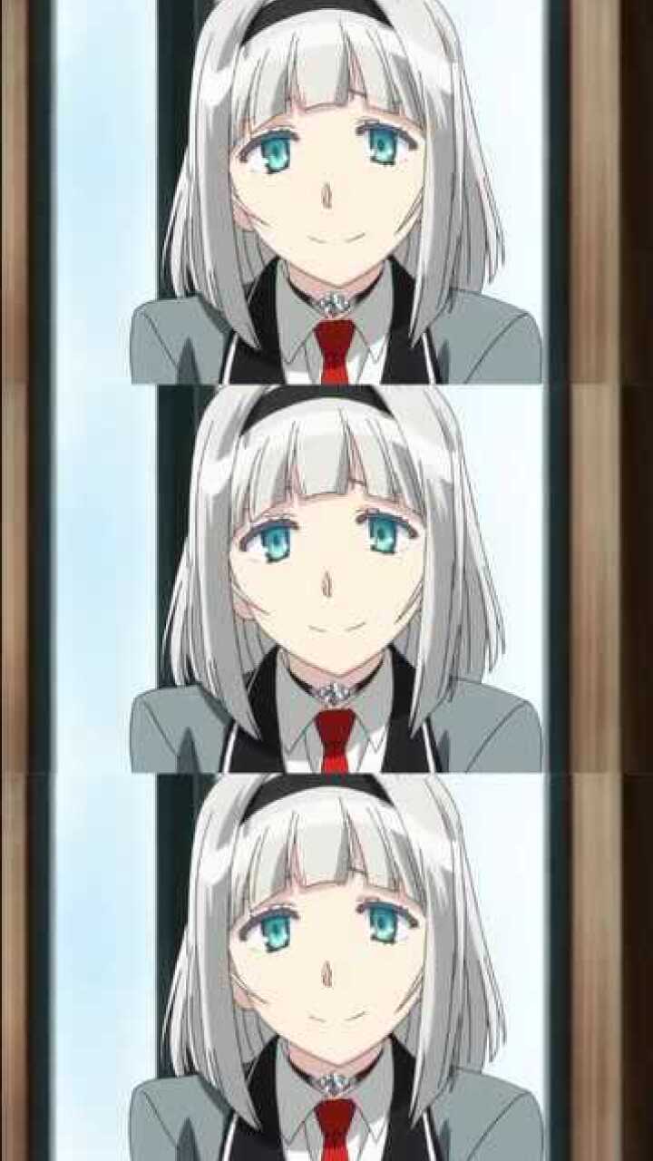 安娜学姐真好看鸭