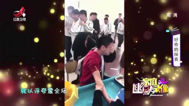 家庭幽默:小伙,你这打个针,戏有点多啊?都能当表情包了