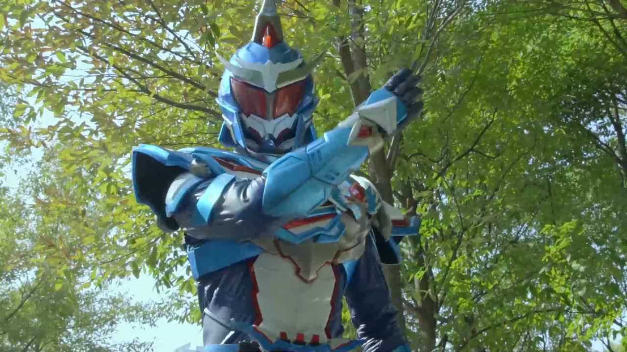 铠甲勇士之神脑危机:恩韦不愧是最强优越体,徒手接下猎铠攻击