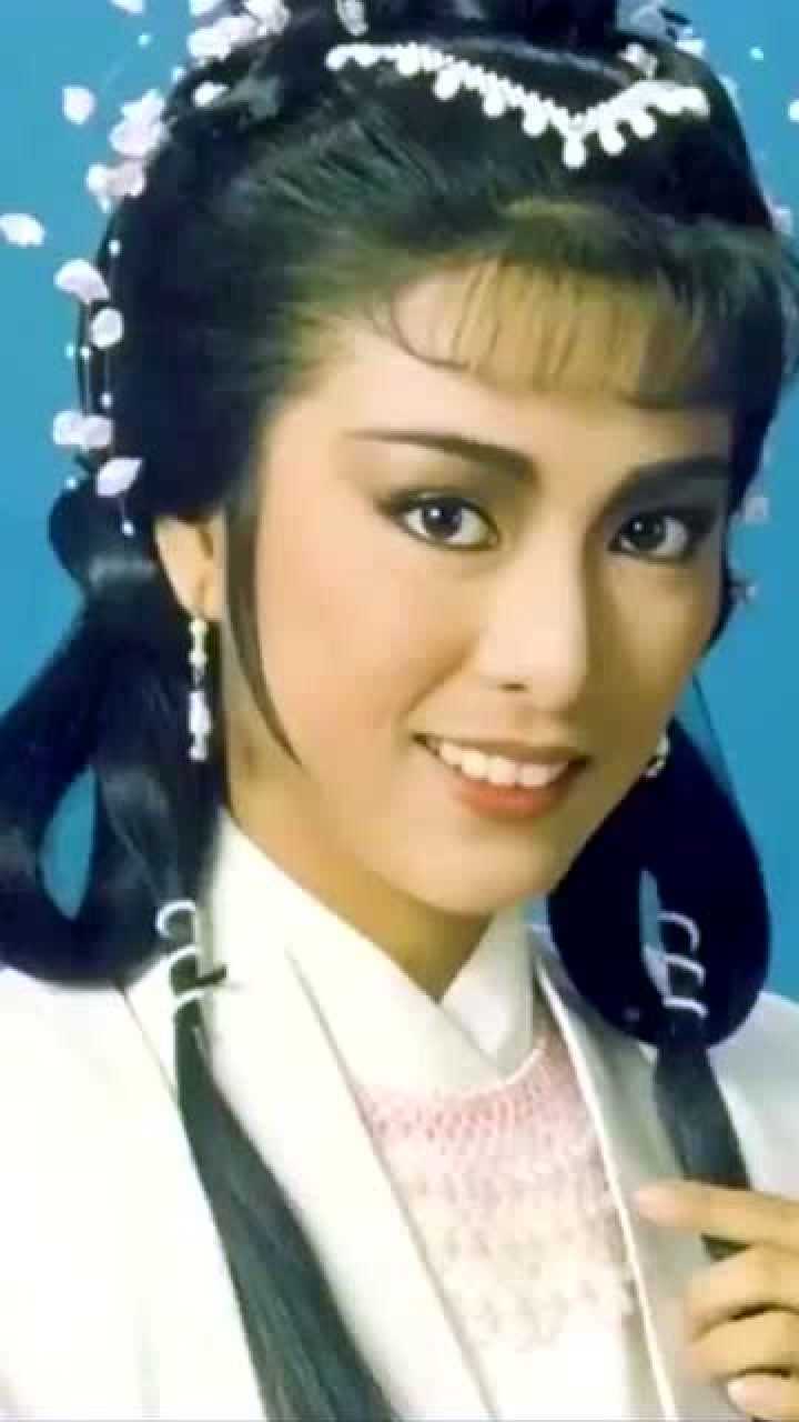 年轻时的米雪年有多漂亮看完才知道成龙为什么追了她8年