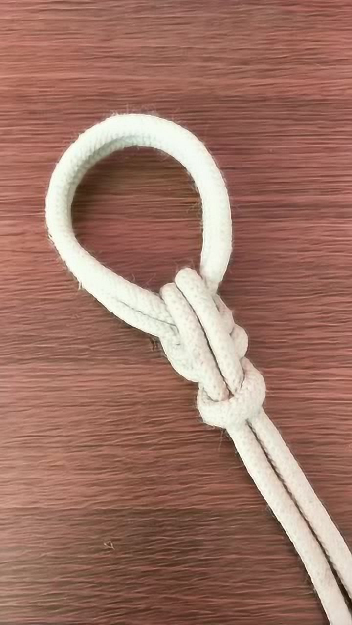 老师傅教你一招学会8字环拖车结简单实用的绳扣