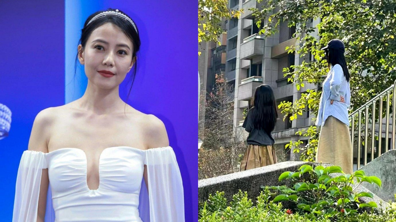 高圆圆带女儿公园玩耍,打扮低调难掩女神范,4岁rhea身高超妈妈腰