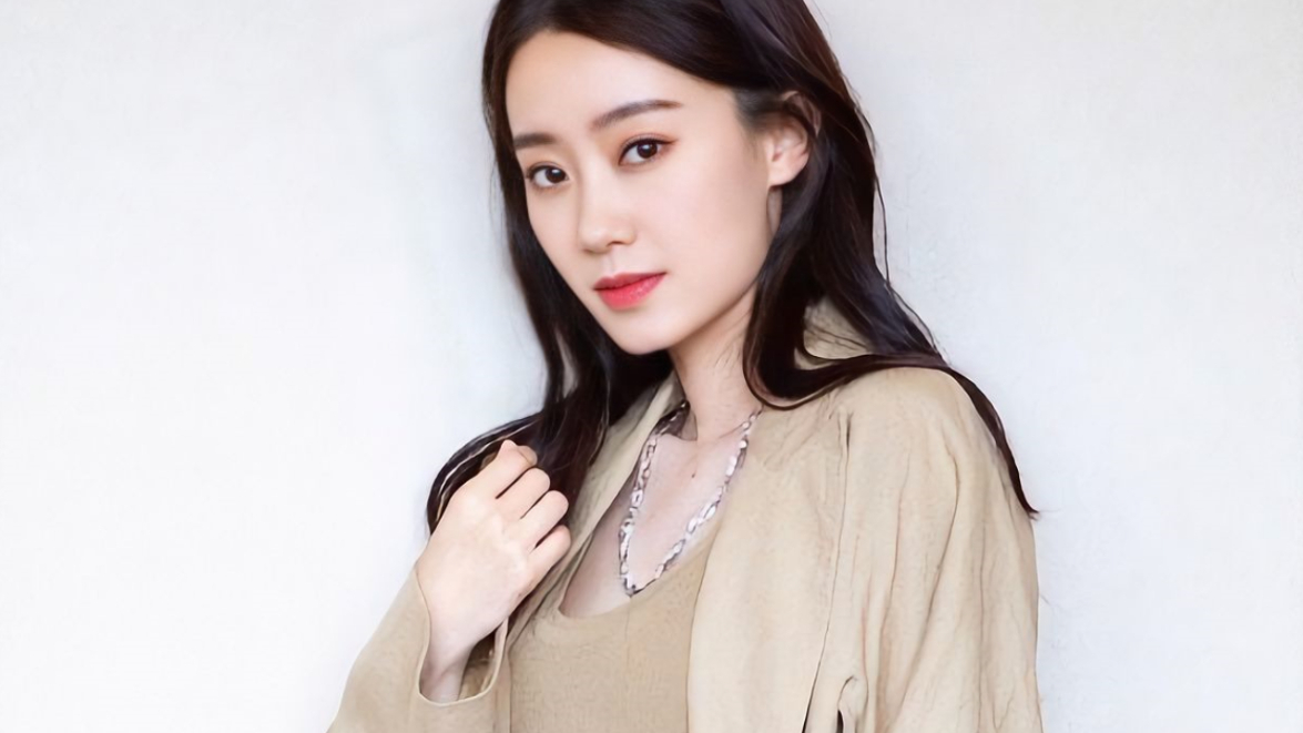张小斐不只是小品女王?《月半小夜曲》开口歌声竟如此动人!