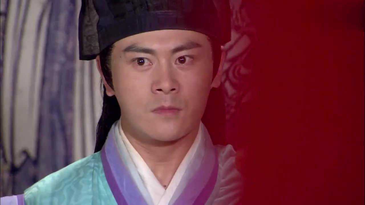 卓一航和萼华大婚两人对拜之际练霓裳还是赶了过来