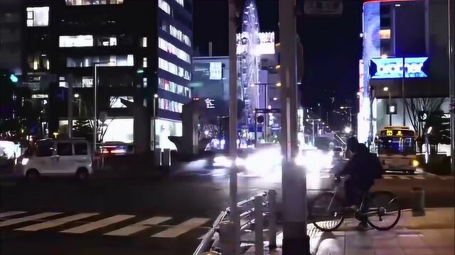 日本城市名古屋,白天与夜色下的城市