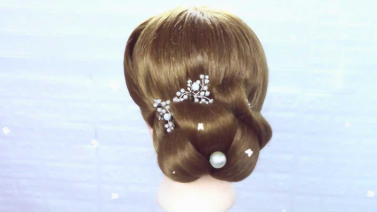 手打卷旗袍发型纹理很好看太美了