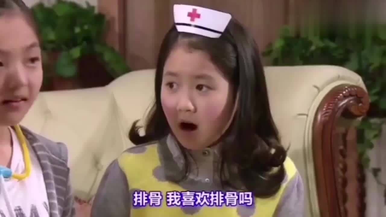 搞笑一家人：穿透屋顶的high kick，海丽高能爆笑片段锦集_腾讯视频