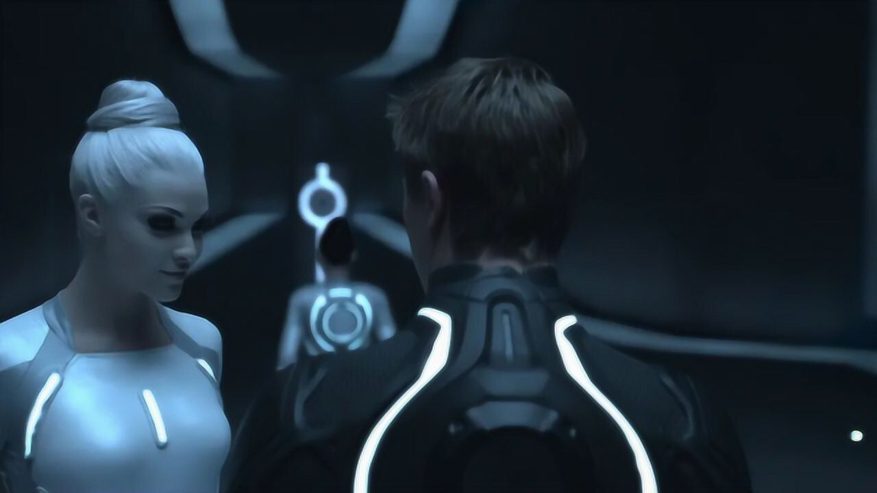 小伙误入虚拟游戏世界,不通关出不来,看完让人大呼过瘾_电影_高清1080