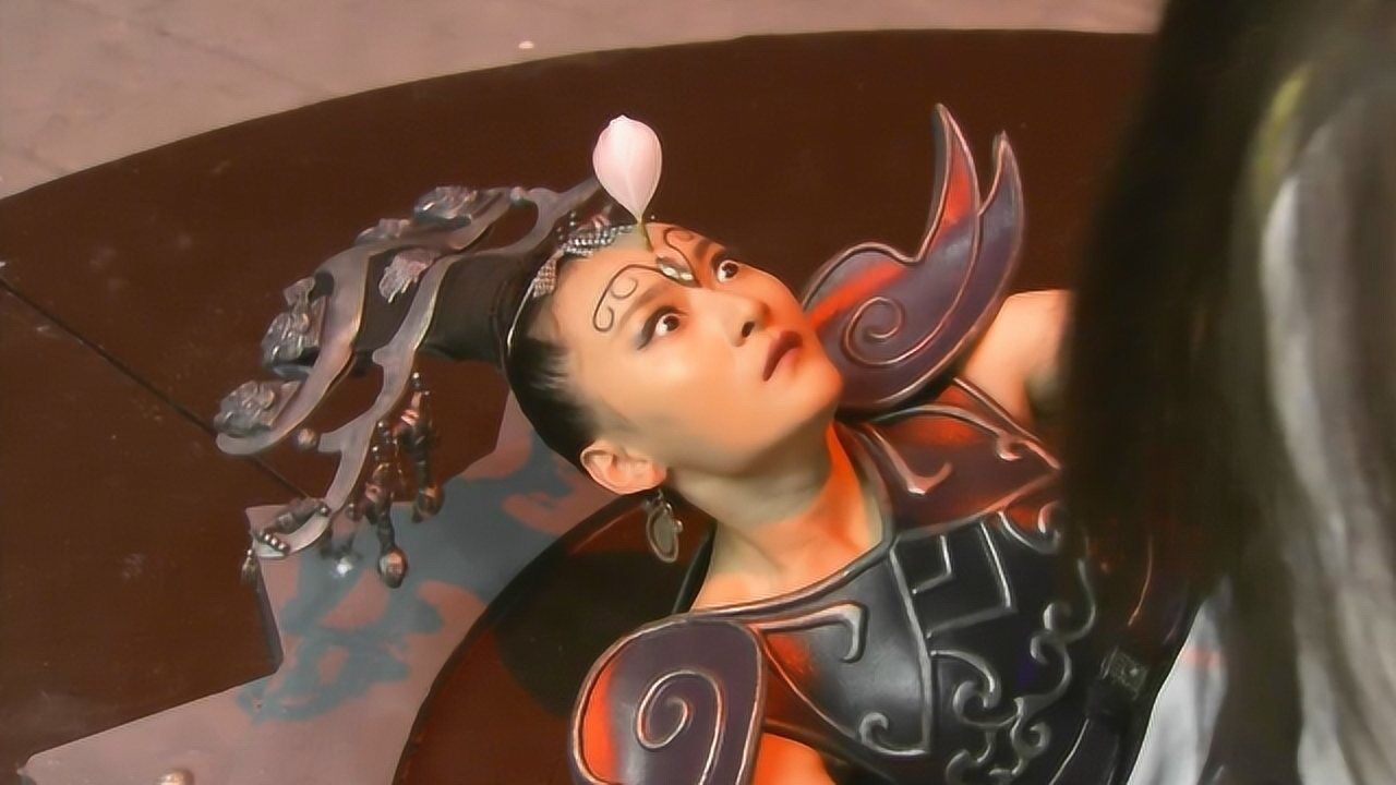 石敢当之雄峙天东白莲花欺师灭祖天神手中得至宝一针插死蜈蚣精