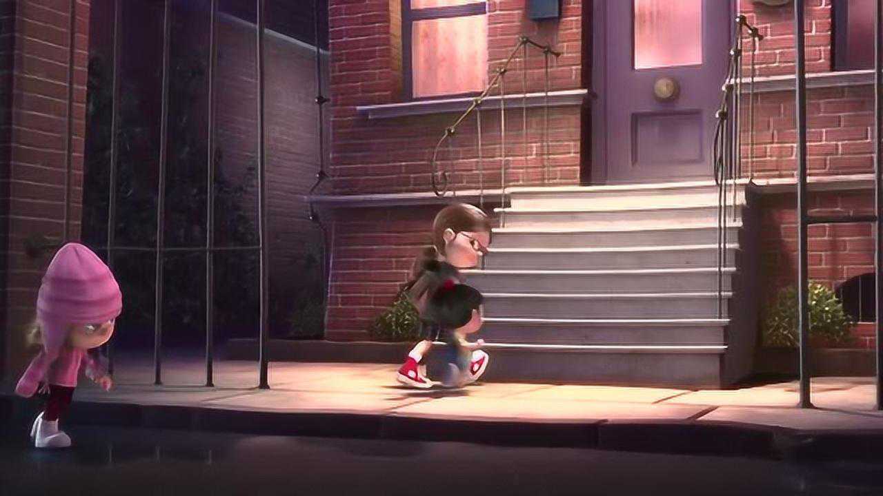 神偷奶爸伊迪丝是非常调皮的走路也不好好走但是很可爱