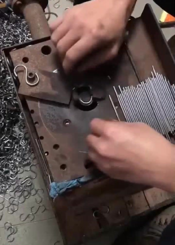 简易s钩模具