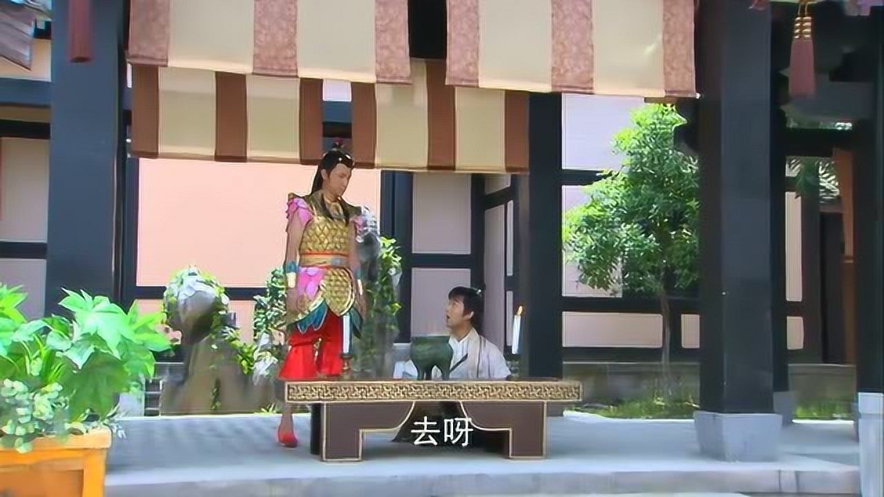 封神英雄榜赫兰伸手去拿女娲石她竟被女娲石烧伤