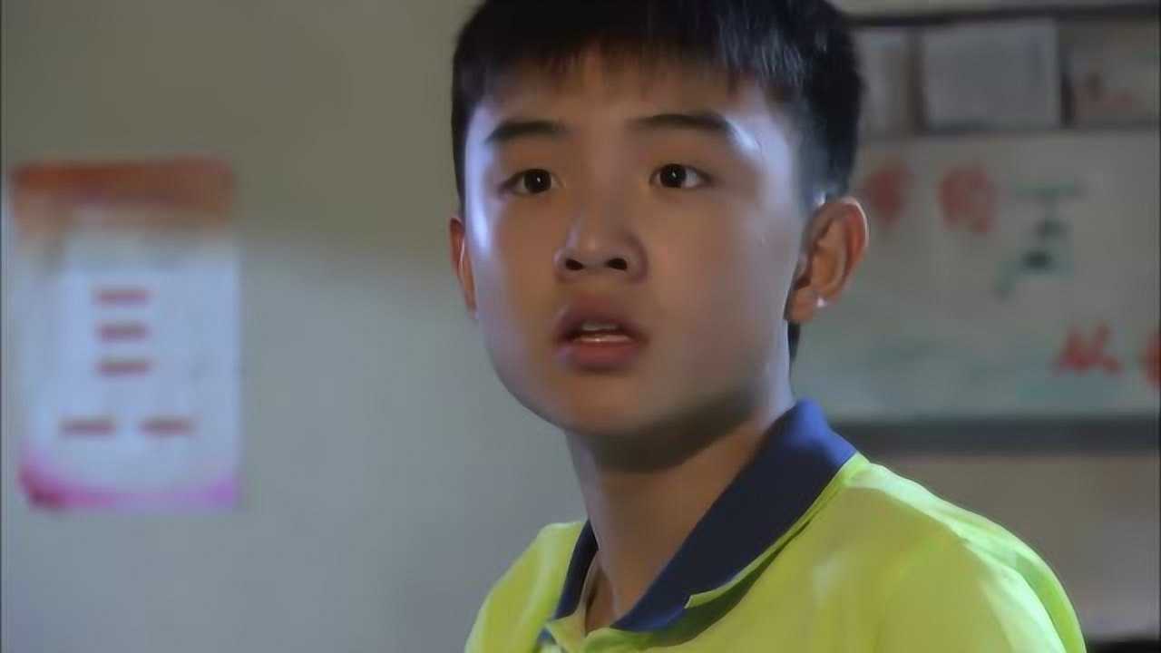 麻辣芳邻杨过听说老妈被绊倒居然去找教训老杨好小子有胆量