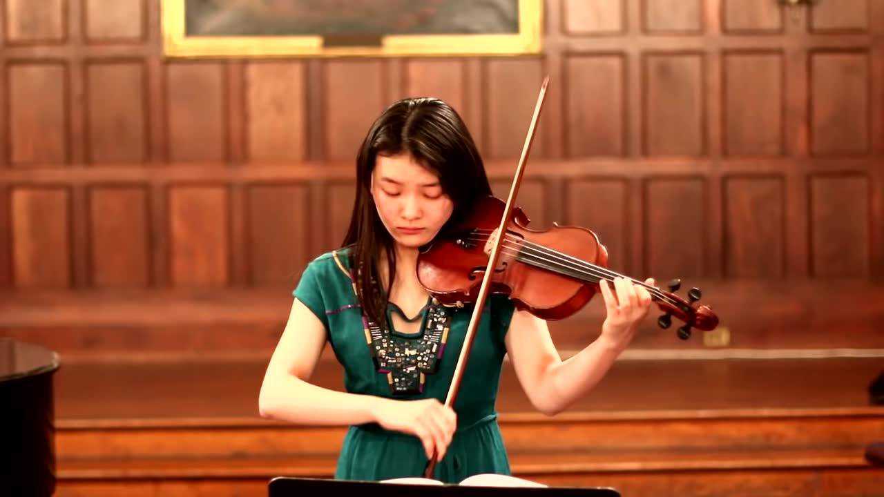 jennifer jeon演奏吕利《加沃特舞曲》