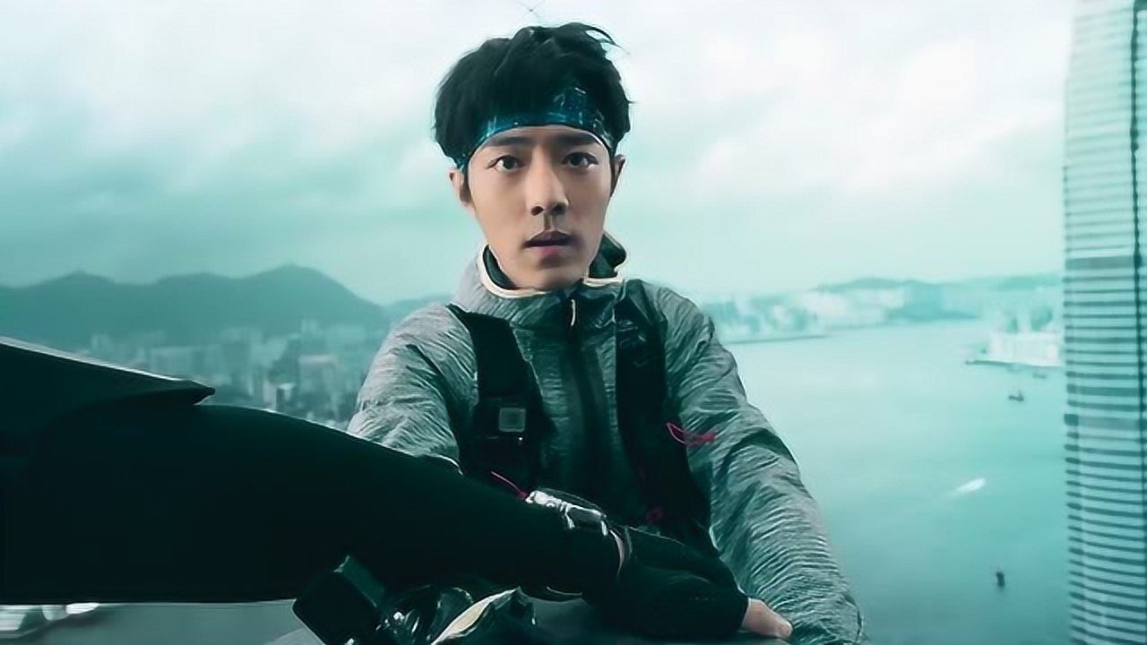 电影《素人特工》,肖战极限跑酷,不小心把王大陆推下高塔