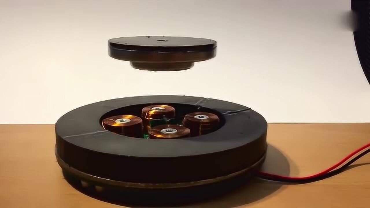 利用几块磁铁,制作出一个神奇的磁悬浮小物件!