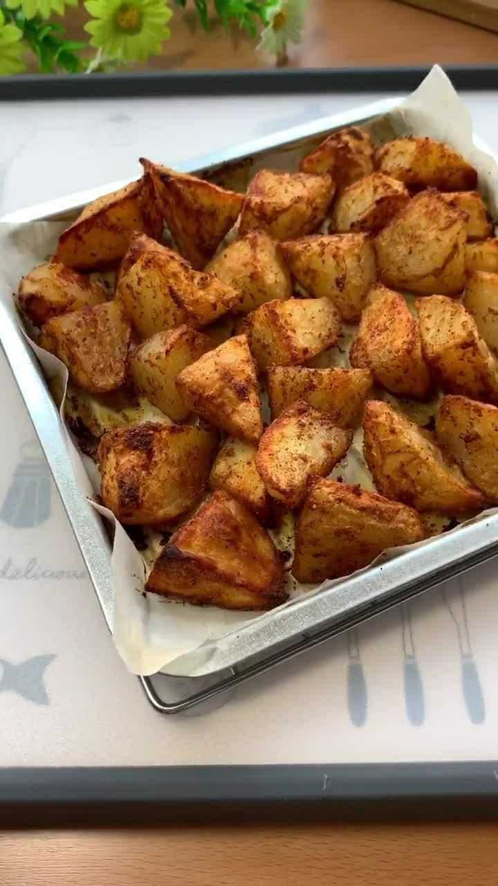 烧烤风味烤土豆块,外焦里嫩实在太好吃啦
