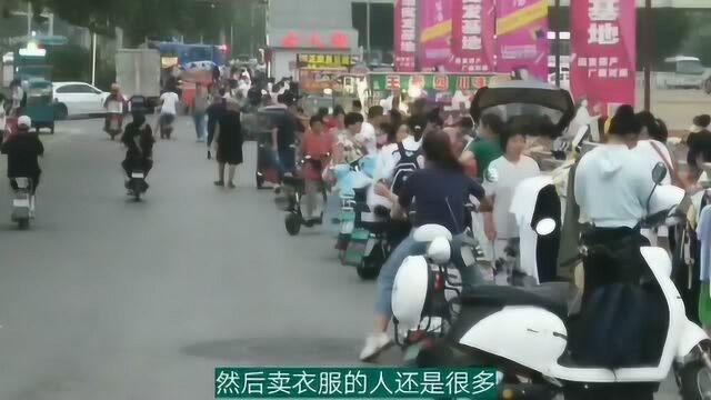 济南洛口服装城夜市重启,现在生意怎么样?听听农村小伙怎么说